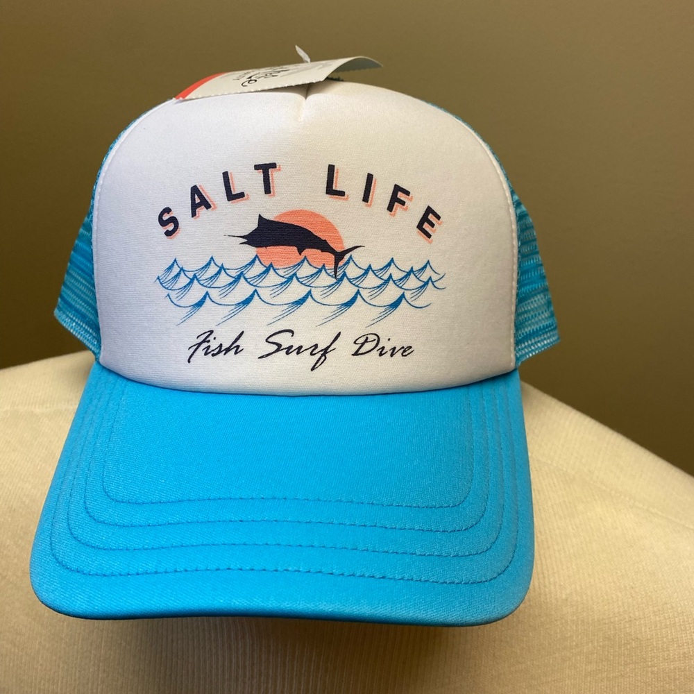 Salt Life Fish Surf Dive  Mesh Trucker Hat Snap Back NWT